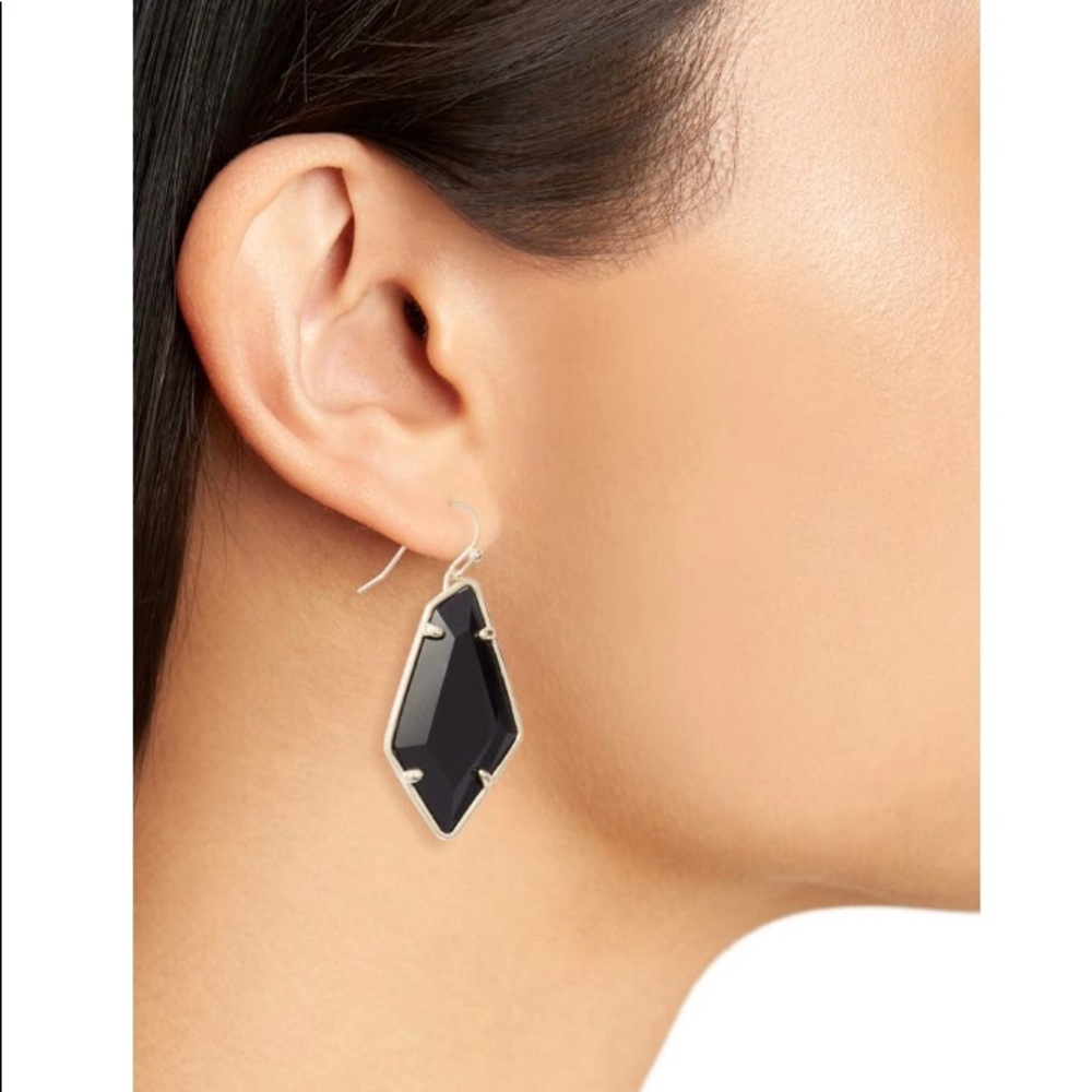 Kendra Scott Emile Earrings - Picture 4 of 5